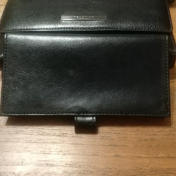 Kenneth Cole Reaction Black Wallet - Picture 7 of 8
